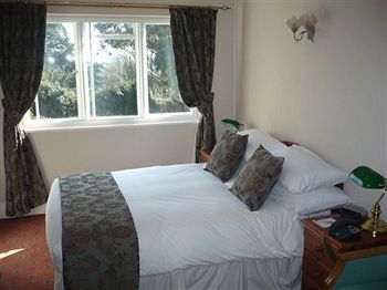 Ash House Hotel Taunton Bagian luar foto